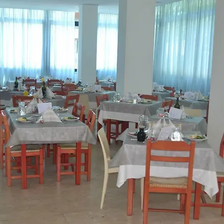 Mario Hotell Cesenatico